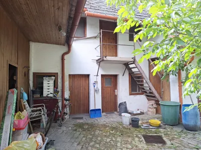 4-Zimmer-Haus kaufen in Mistelbach – 100 m², € 129.000 – Bild 2 von 13