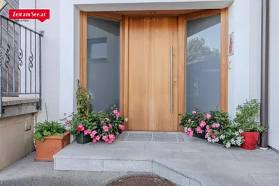 Haus kaufen in Vöcklabruck – 255 m², € 550.000 – Bild 2 von 14