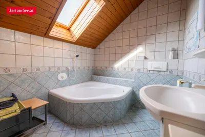 Haus kaufen in Vöcklabruck – 255 m², € 550.000 – Bild 13 von 14