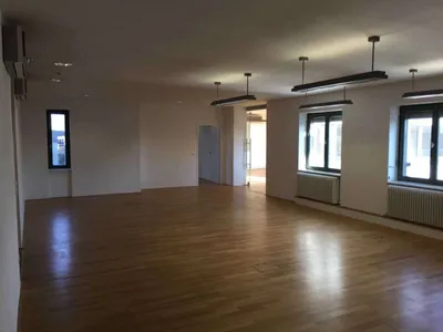 Gewerbeimmobilie mieten in Wien – 332 m², € 16 – Bild 4 von 18