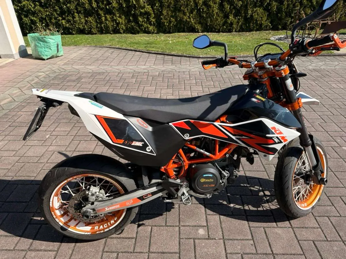 KTM 690