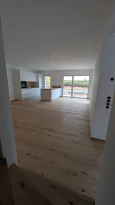 5-Zimmer-Wohnung mieten in Wien – 130 m², € 2.938