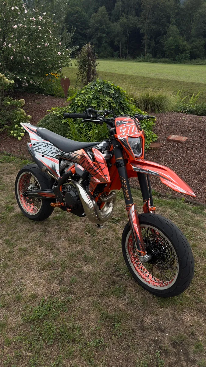 KTM 300