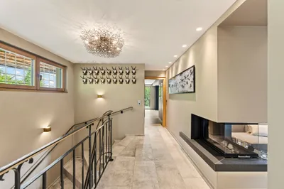 6-Zimmer-Haus kaufen in Landeck – 191,3 m², € 3.900.000 – Bild 2 von 10