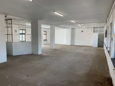 1-Zimmer-Gewerbeimmobilie mieten in Schärding – 120 m², € 526 – Bild 4 von 6