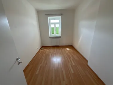 2-Zimmer-Wohnung mieten in Bruck-Mürzzuschlag – 75 m², € 990 – Bild 3 von 8