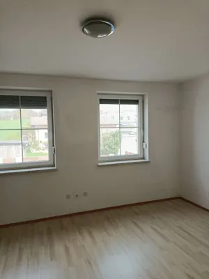 4-Zimmer-Haus mieten in Mistelbach – 130 m², € 1.690 – Bild 10 von 21