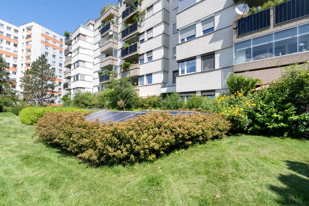 Stilvolle 3-Zimmer Wohnung mit Terrasse und Tiefgaragenparkplatz in 4030 Linz zu kaufen - Ansicht 2