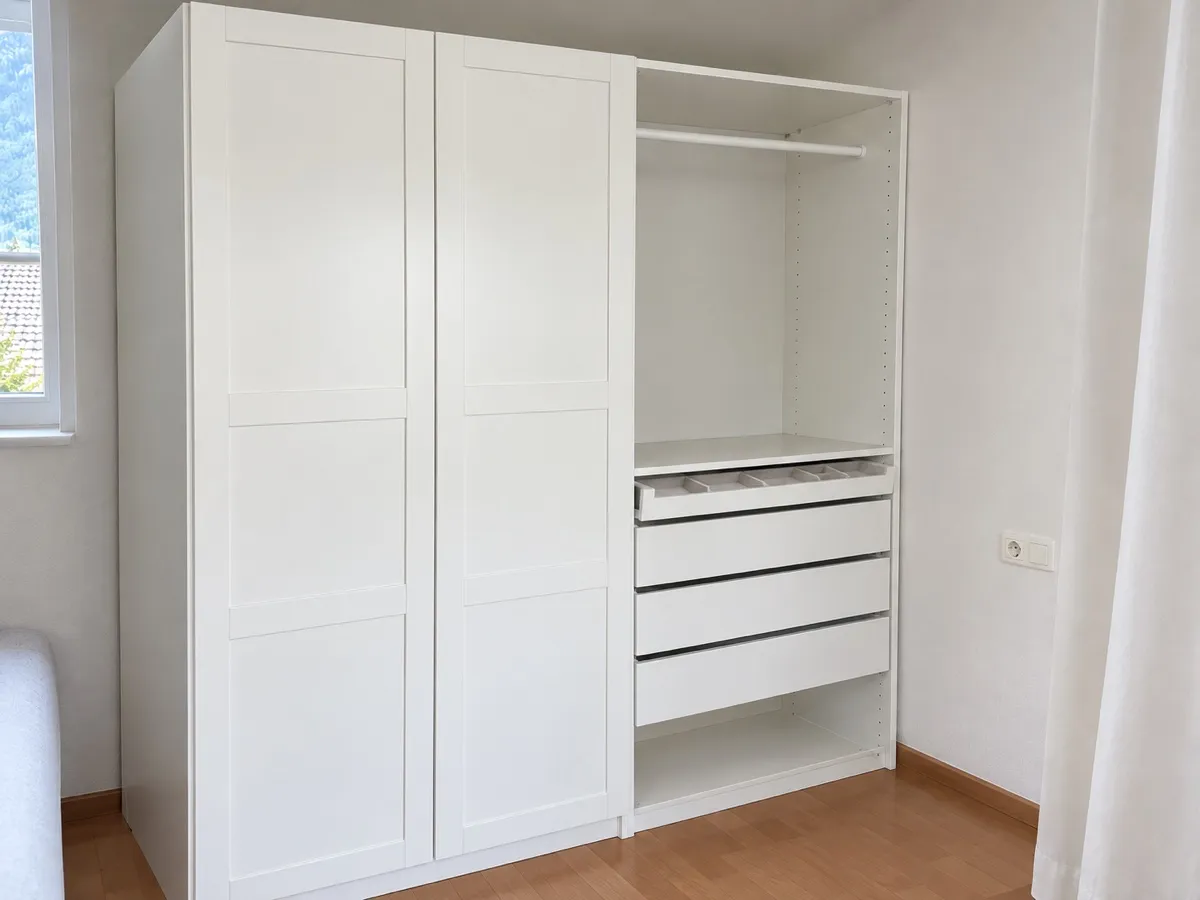 Ikea Pax Kleiderschrank, € 500,- (6410 Telfs)