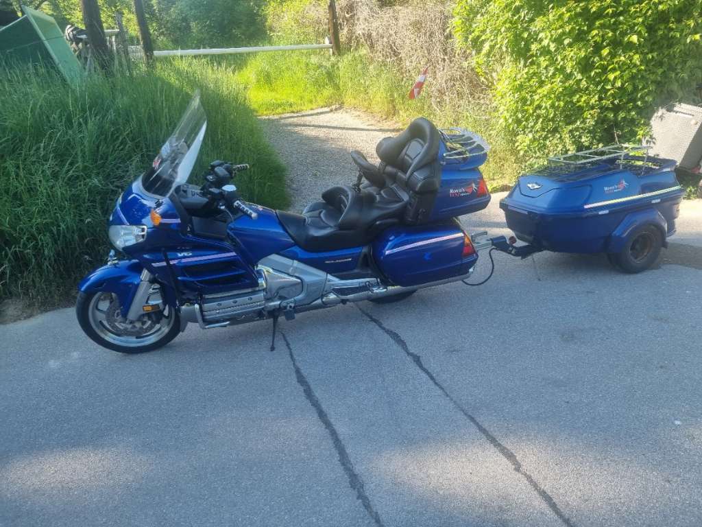 Honda Goldwing Honda Goldwing 1800 mit Anhänger Tourer