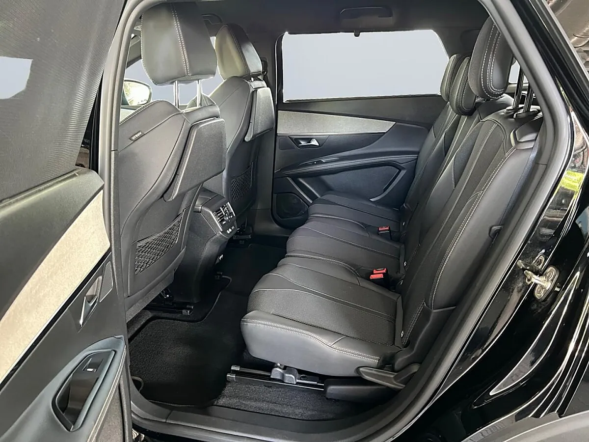 Peugeot 5008 Blackline 1.2 PureTech 130 GT EAT8 – Bild 8