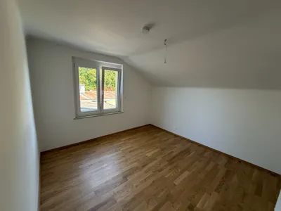 5-Zimmer-Haus mieten in Klagenfurt – 190 m², € 2.100 – Bild 20 von 36