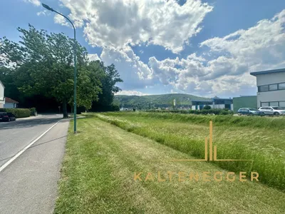 2-Zimmer-Wohnung kaufen in Neunkirchen – 74 m², € 149.000 – Bild 2 von 19