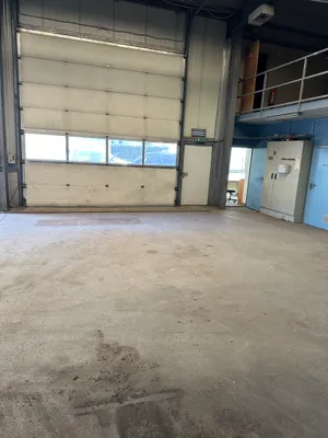 Immobilie mieten in Innsbruck-Land – 330 m², € 2.590 – Bild 6 von 9