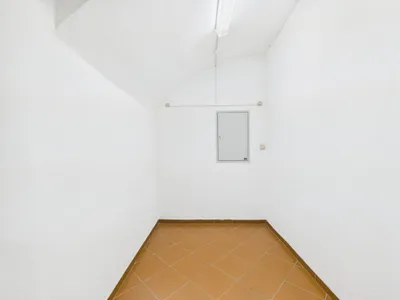 Gewerbeimmobilie mieten in Feldkirch – 48 m², € 832 – Bild 4 von 7