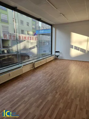 Gewerbeimmobilie mieten in Wiener Neustadt – 148 m², € 800 – Bild 3 von 11