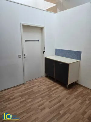Gewerbeimmobilie mieten in Wiener Neustadt – 148 m², € 800 – Bild 9 von 11