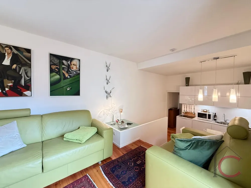 Klein, fein, rentabel: Duplex-Appartement mit Zweitwohnsitz & Vermietungspotenzial - Ansicht 3