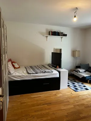 1-Zimmer-Wohnung mieten in Baden – 35 m², € 532 – Bild 2 von 13