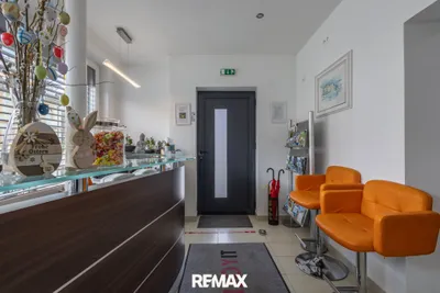 16-Zimmer-Gewerbeimmobilie kaufen in Villach Land – 295 m², € 2.300.000 – Bild 2 von 28