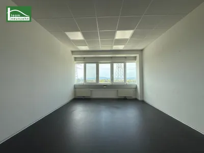 8-Zimmer-Gewerbeimmobilie mieten in Bruck an der Leitha – 412,1 m², € 6.970 – Bild 28 von 39