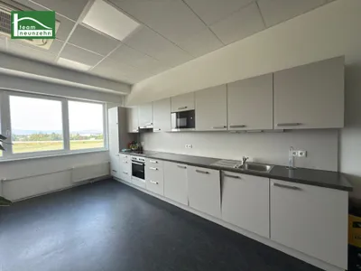 8-Zimmer-Gewerbeimmobilie mieten in Bruck an der Leitha – 412,1 m², € 6.970 – Bild 23 von 39