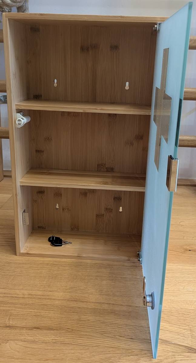 Navaris Medikamentenschrank aus Bambus & Glas (Abschliebar, 2 Schlssel),   35,- (1210 Wien) - willhaben