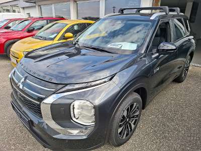 Mitsubishi Outlander 2,4 PHEV S-AWC Invite