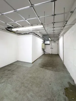 Gewerbeimmobilie mieten in Hallein – 36 m², € 440 – Bild 2 von 3