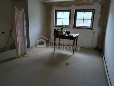 Gewerbeimmobilie kaufen in Neunkirchen – 900 m², € 414.000 – Bild 2 von 8