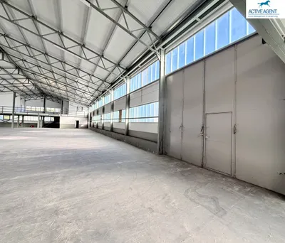 Gewerbeimmobilie mieten in Bruck an der Leitha – 1 267 m², € 8.735