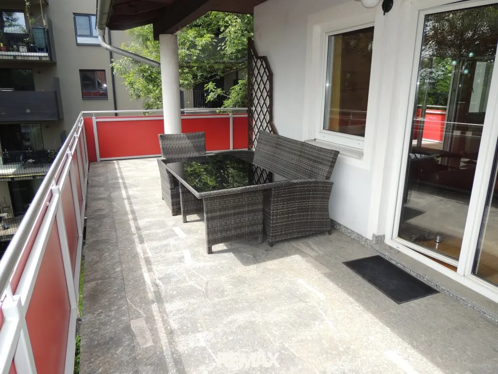 Attraktive Eigentumswohnung mit großem Balkon in 8010 Graz - viel Platz & Wohnkomfort - Ansicht 3