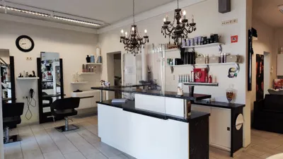 Gewerbeimmobilie kaufen in Neunkirchen – 140 m², € 820.000 – Bild 7 von 11