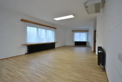 Gewerbeimmobilie kaufen in Neunkirchen – 140 m², € 820.000 – Bild 4 von 11