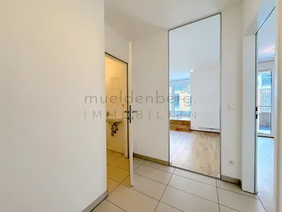 Moderne 3-Zimmer-Wohnung mit Einbauküche und Aufzug in 1210 Wien zu mieten! – Bild 3