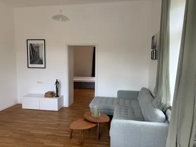 2-Zimmer-Wohnung mieten in Neunkirchen – 67 m², € 883 – Bild 2 von 18