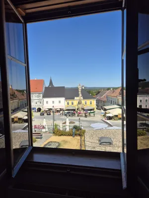 5-Zimmer-Haus mieten in Gmünd – 340 m², € 1.755 – Bild 2 von 28