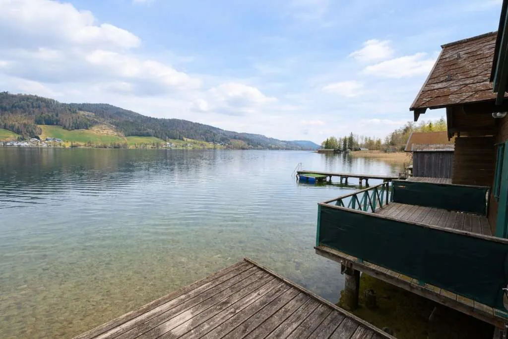 Seensucht am Irrsee - Gartenwohnung mit Badehütte - Ansicht 2