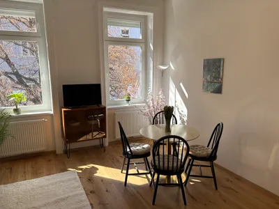 Renovierte, voll möblierte 50 m² Wohnung direkt bei U6 AKH – Bild 3
