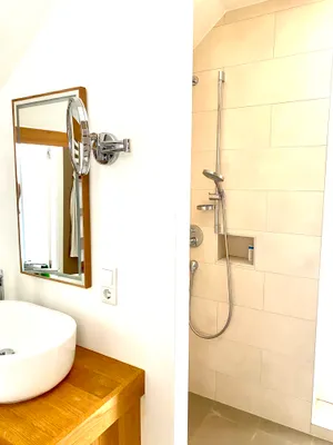 2-Zimmer-Wohnung kaufen in Salzburg Stadt – 70 m², € 450.000 – Bild 9 von 12
