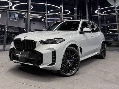 BMW X5 xDrive50e PHEV Aut., Massage, Iconic Glow, A...