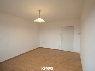 1-Zimmer-Wohnung mieten in Linz – 35 m², € 433 – Bild 2 von 7