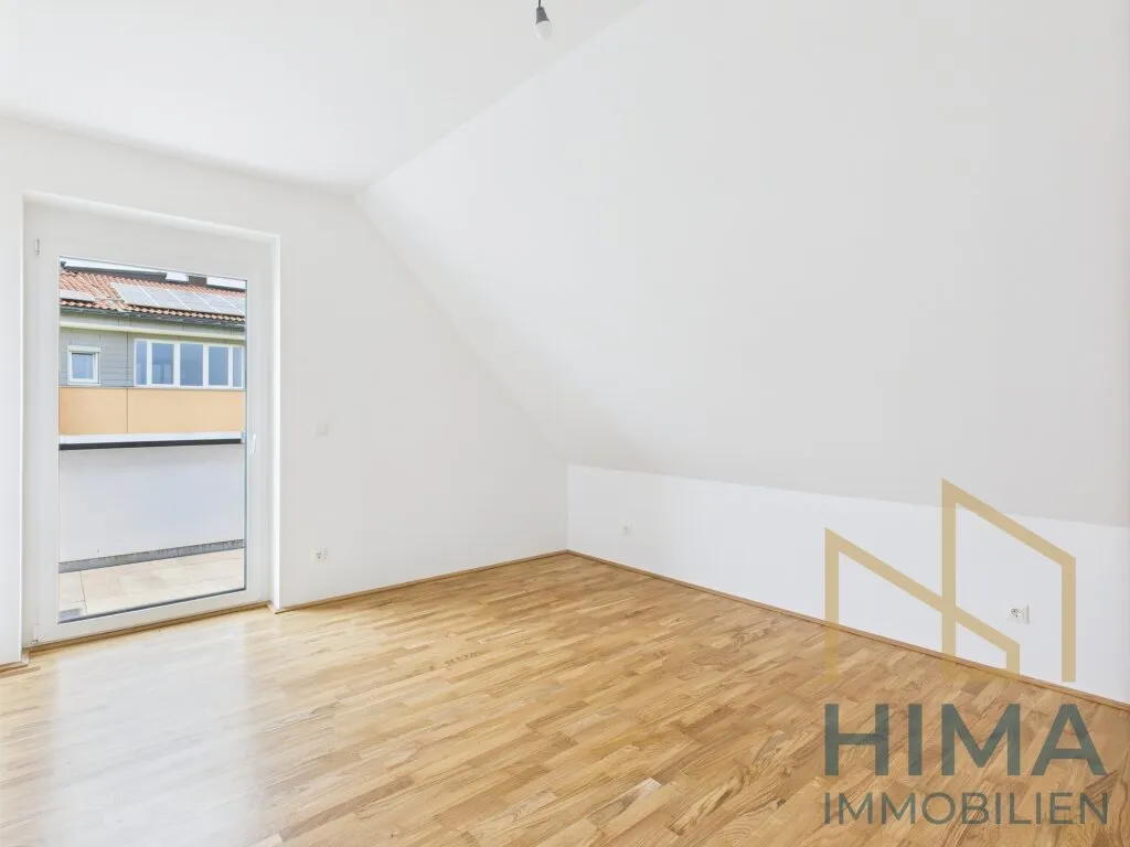 Moderne Dachgeschoßwohnung - sofort beziehbar! - Ansicht 3