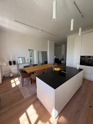 Wohnung mieten in Vöcklabruck – 100 m², € 2.210 – Bild 2 von 12