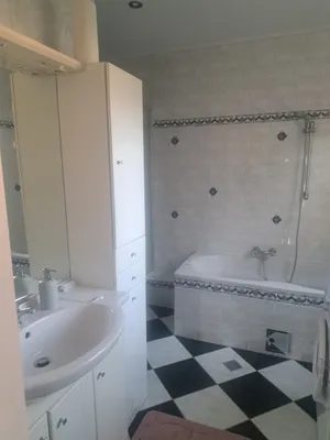 7-Zimmer-Haus mieten in Gänserndorf – 179 m², € 1.400 – Bild 11 von 13