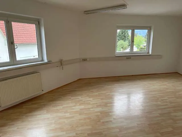 Büroflächen zu vermieten – pohled 2