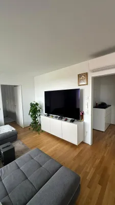 Wunderschöne Aussicht - Neue Dachgeschosswohnung mit Loggia und Tiefgarage