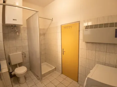 2-Zimmer-Wohnung mieten in Horn – 56,1 m², € 512 – Bild 5 von 8