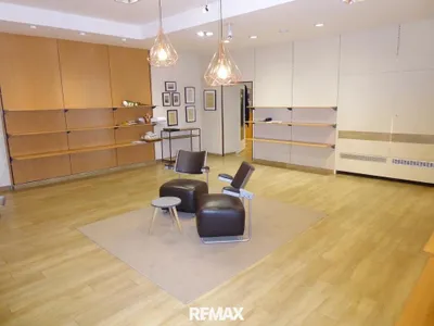 6-Zimmer-Gewerbeimmobilie mieten in Mödling – 410 m², € 3.128