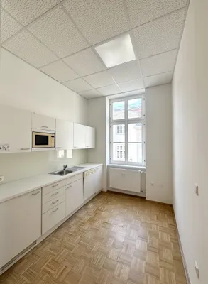 2-Zimmer-Gewerbeimmobilie mieten in Wien – 167 m², € 3.471 – Bild 5 von 12